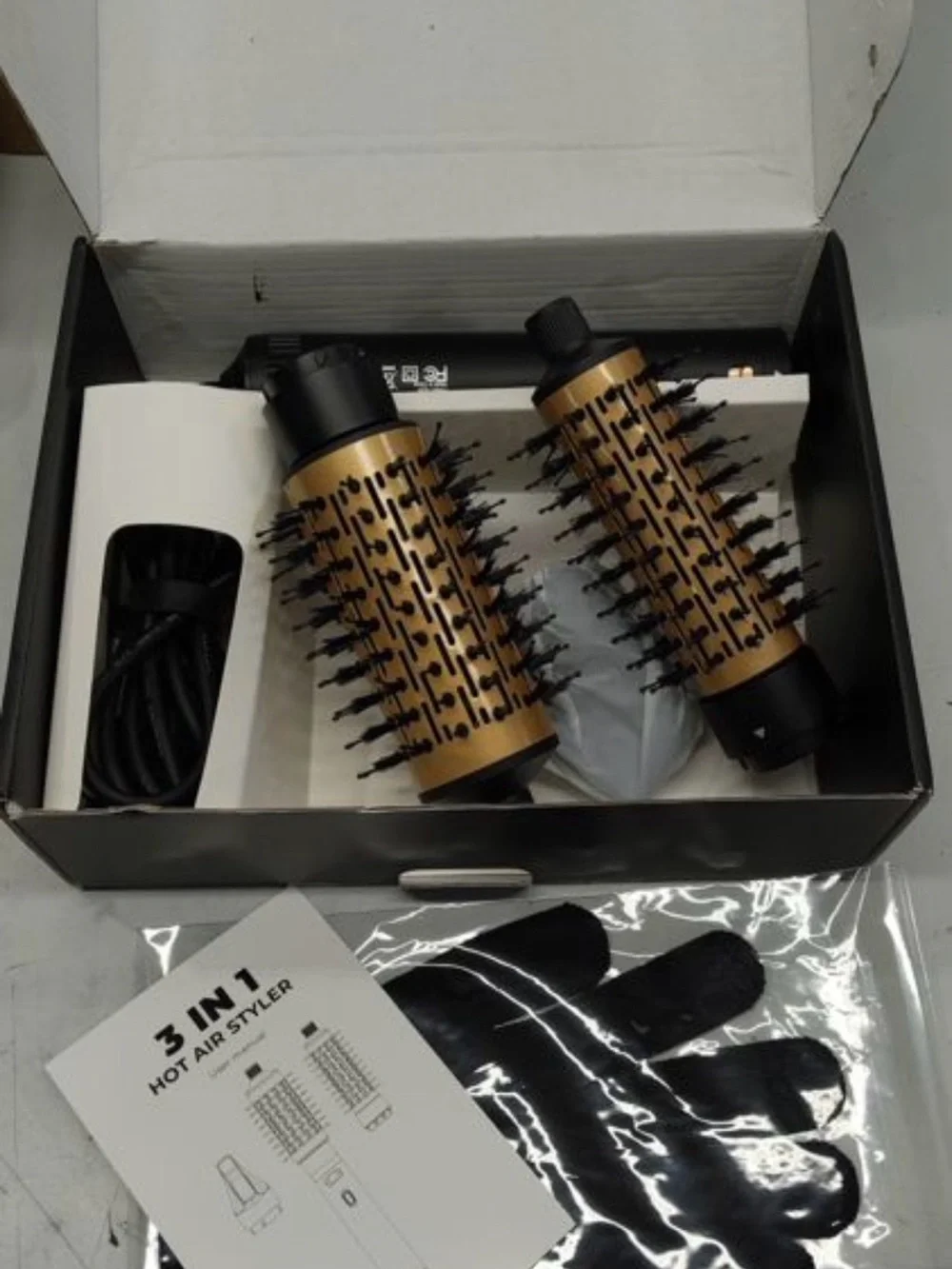 Amazon Men's Hot Air Styling Brush - Black and Gold